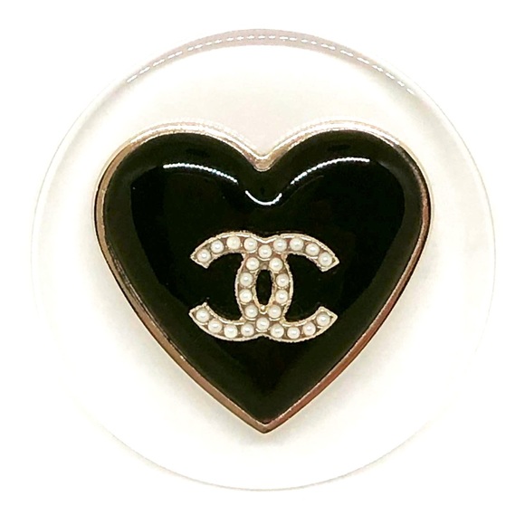 Chanel Heart Brooch - Picture 1 of 6